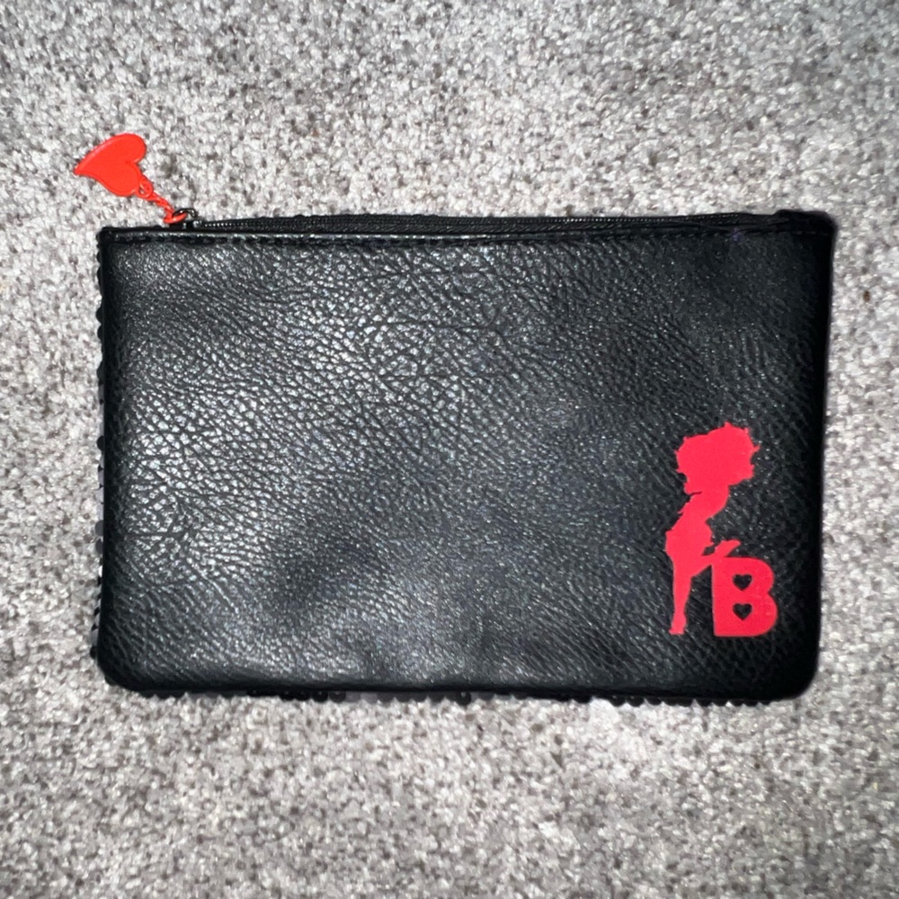 IPSY- LIMITED EDITION BETTY BOOP SEQUIN POUCH